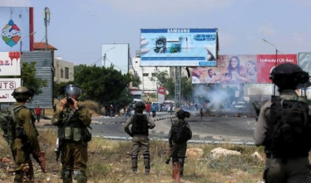 الاحتلال ينفذ حملة اعتقالات ليلية بحق 20 فلسطينيًا