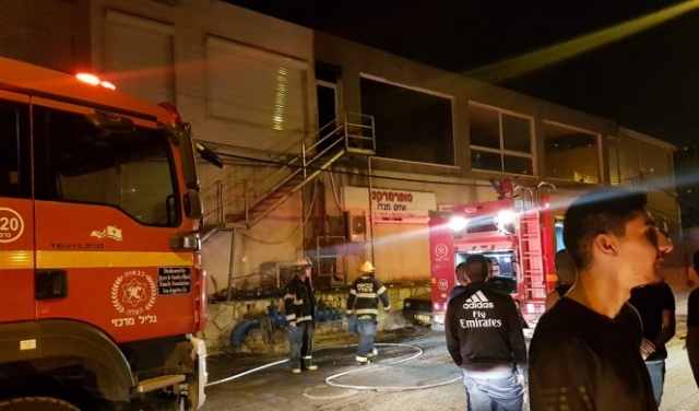بيت جن: اندلاع حريق في محل تجاري