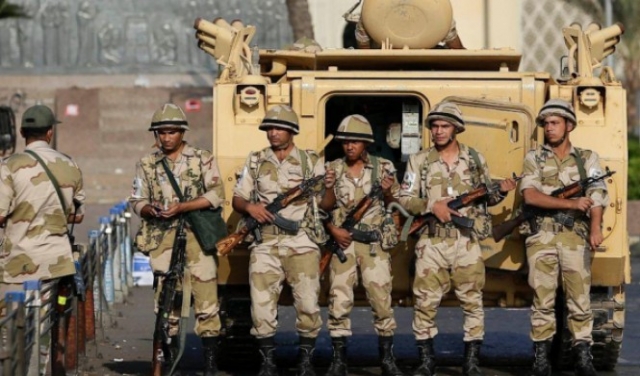 الجيش المصري يقتل 11 شخصًا بشمال سيناء 