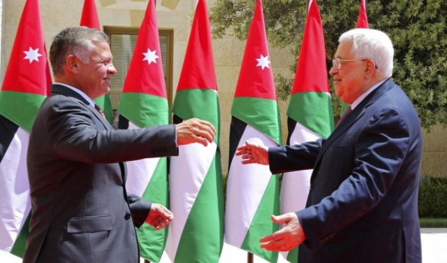 الملك الأردني يستقبل عبّاس: حلّ الدّولتين لإنهاء الصّراع 