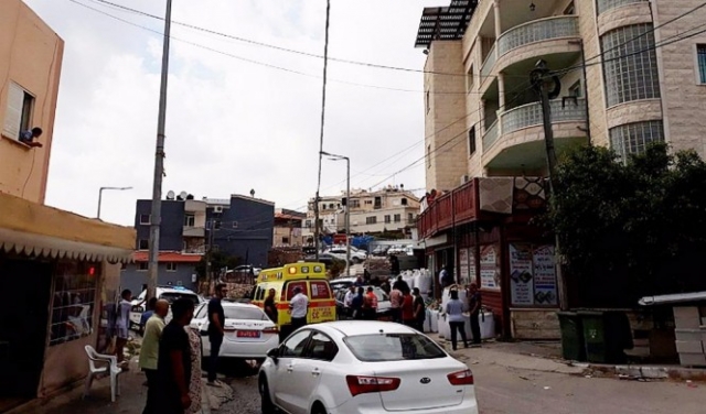 الناصرة: مصابان في جريمتي طعن وإطلاق نار