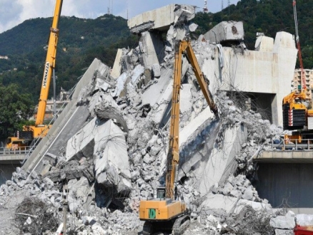 حداد وطني وعائلات تقاطع جنازة رسمية لضحايا جسر موارندي