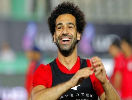 النجم المصري محمد صلاح يستعد لمواجهة برايتون