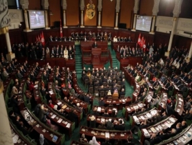 "الائتلاف الوطني":  كتلة برلمانية جديدة بتونس من 34 نائبا