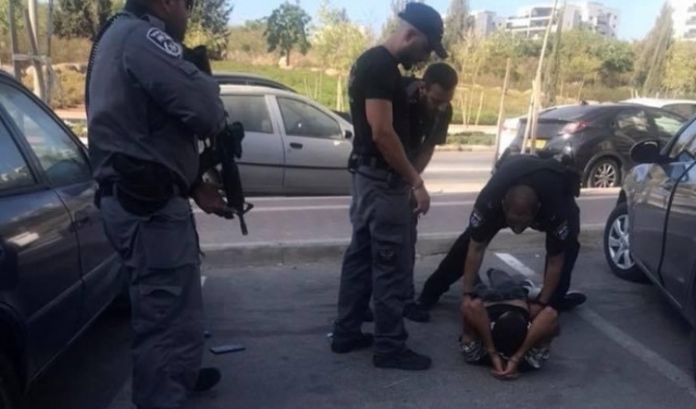  اعتقال فلسطيني بزعم التخطيط لتنفيذ عملية بالعفولة