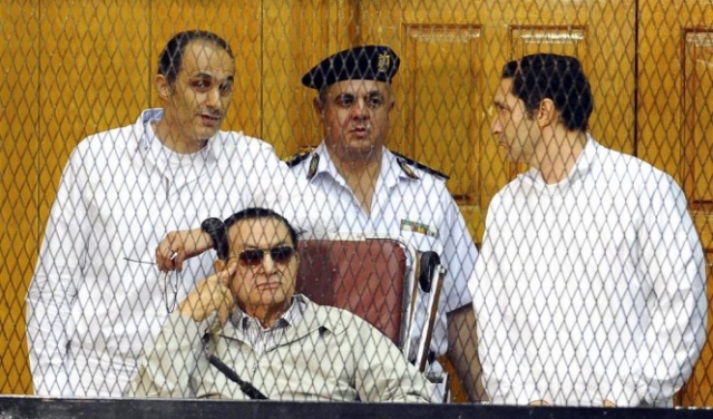 حكم قضائي يمنع نجلي مبارك من الترشح