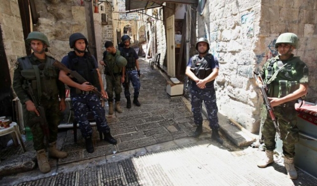 أمن السلطة يعتقل عشرات الأسرى المحررين ونشطاء من حماس