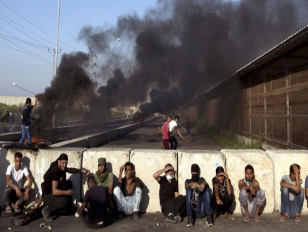 "حزب الله يهدد ولكن برميل البارود في الأراضي الفلسطينية"