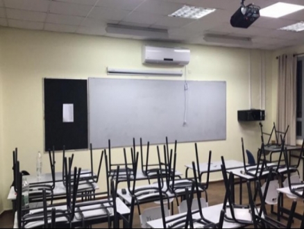 إضراب في ثانوية جلجولية والحبس المنزلي لـ4 طلاب