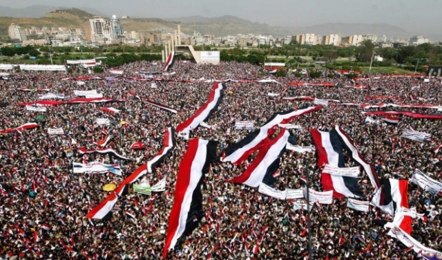 هادي: إيران تشجع اقتتال اليمنيين في الجنوب