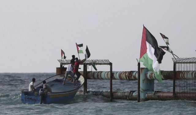 غزة: عدم توسيع مساحة الصيد وبحرية الاحتلال تلاحق الصيادين