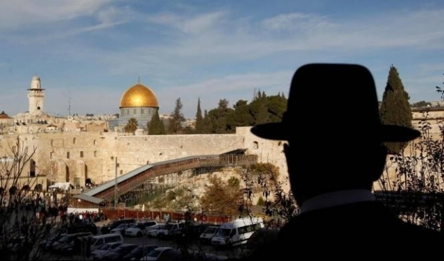 عبيدات: القدس تدفع ثمن الانقسام الفلسطيني والتفكك العربي