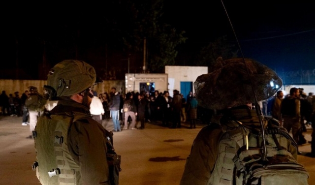 اعتقالات بالضفة ومواجهات خلال اقتحام المستوطنين قبر يوسف