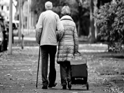 دراسة: المتزوجون أقل عرضة للخرف والسرطان وأطول حياةً