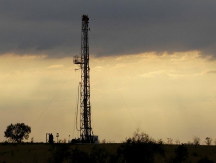 وكالة الطاقة الدولية تتوقع ارتفاع الطلب على النفط