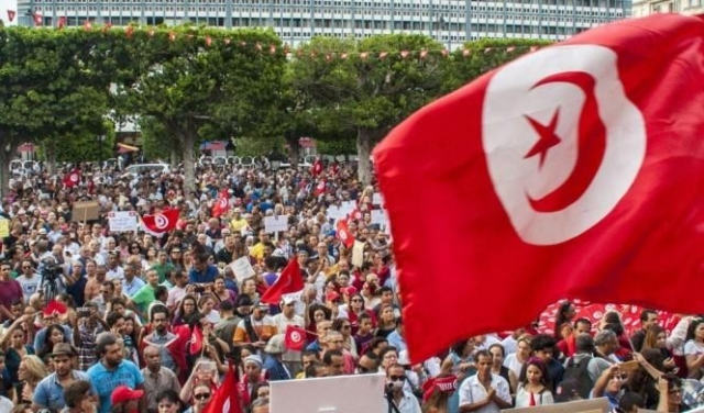 قانون المساواة بتونس يُحرج حركة النهضة وحكومة الشاهد