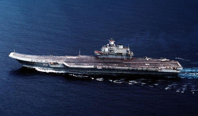 روسيا تعترض سفن حربية أوكرانية بحجة انتهاك المياه الإقليمية