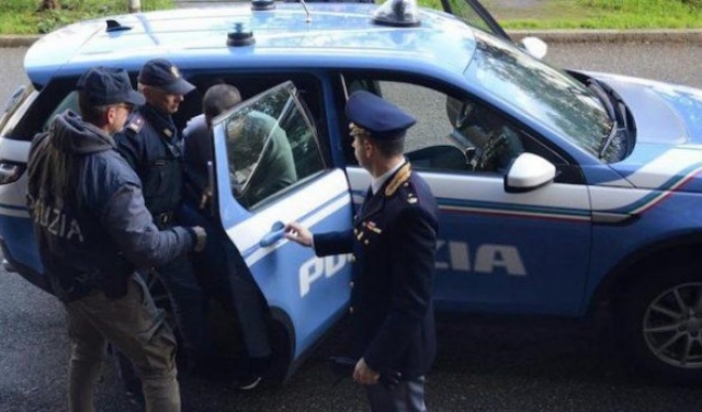إيطاليا: اعتقال فلسطيني بزعم التخطيط لهجوم كيماوي