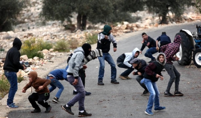الضفة: عشرات الإصابات في قمع الاحتلال لأهالي رأس كركر والمغير
