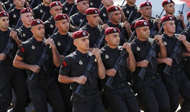 الأمن اللبناني يشتبك مع حراس الوزير السابق وئام وهاب