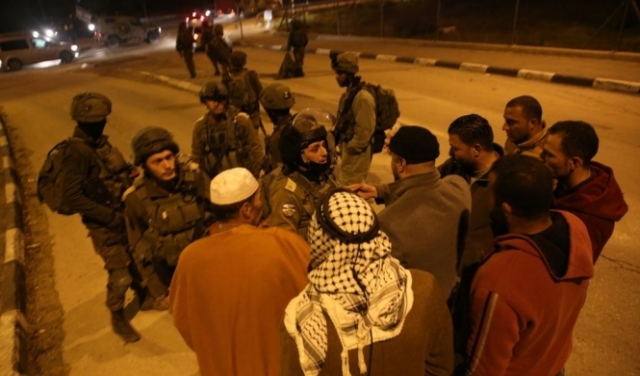 الضفة: مواجهات واعتقالات واعتداءات للمستوطنين على الفلسطينيين