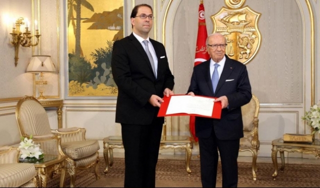 إنهاء التوافق في تونس: تحدٍّ جديد يعرقل الانتقال الديمقراطي