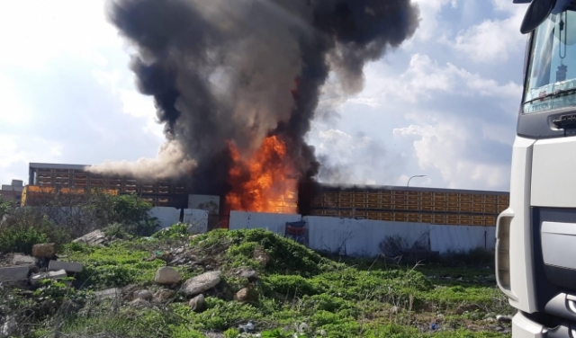 طمرة: حريق هائل في المنطقة الصناعية