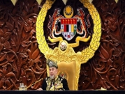هل تخلى سلطان ماليزيا عن عرشه بسبب ملكة جمال روسية؟