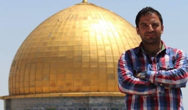 الاحتلال يمدد اعتقال الصحفي فراس الدبس
