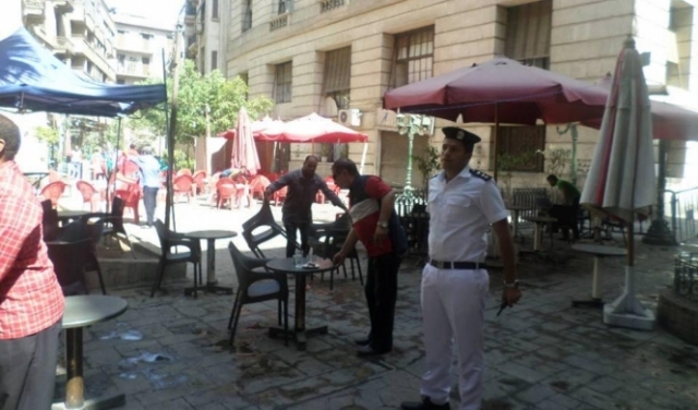 في الذكرى الثامنة للثورة المصرية: مقاهي 