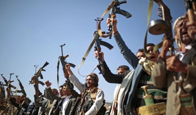 اليمن: 8 قتلى و30 مصابا بهجوم على مركز نازحین 