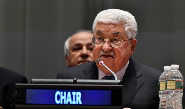 عباس يرغب بالعودة للمفاوضات ويشدد على ضرورة التنسيق الأمني