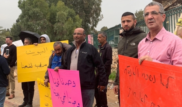 قلنسوة: استمرار التظاهر احتجاجا على هدم المنازل
