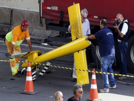 مصرع صحافيّ برازيلي بارز في حادث طائرة