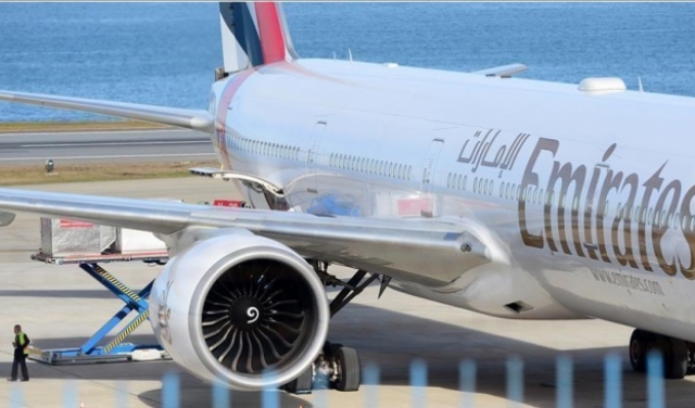 طائرة مسيّرة توقف رحلات الطيران بمطار دبي