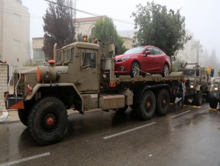 الاحتلال يعتقل زكريا الزبيدي بشبهة "نشاط إرهابي"