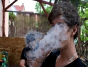 سويسرا تعتزم شمل آلاف المواطنين في تجربة لتدخين الماريحوانا