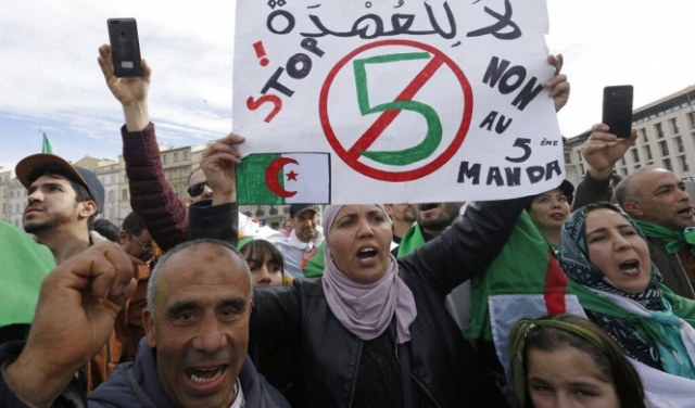 الجزائر: بوتفليقة يتقدم رسميًا بطلب ترشحه لانتخابات الرئاسة
