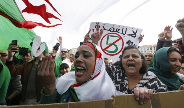 انتخاباتُ الجزائر بين تعهُّدات بوتفليقة والرموز الجديدة للمُعارَضة 