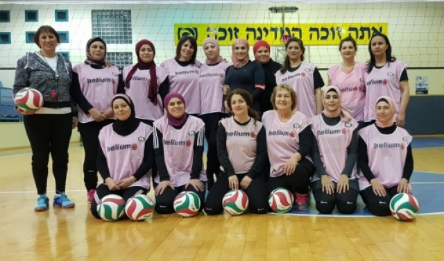 كرة الشبكة: فريق طمراوي يشجع النساء في وجه التحديات