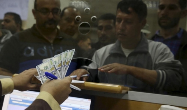 صرف المنحة المالية القطرية لـ55 ألف عائلة محتاجة بغزة