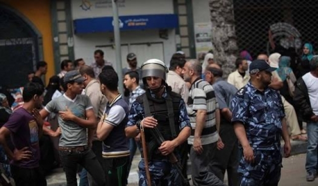 أمن غزة يقمع تظاهرتين ضد الغلاء في القطاع