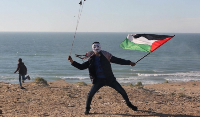 غزة: 33 إصابة باعتداء الاحتلال على المسير البحري الـ25