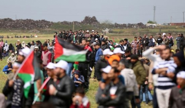 غزة: شهيدان و62 مصابا بقمع الاحتلال لمسيرة العودة الأسبوعية