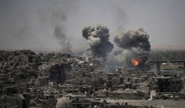 مقتل 13 مدنيا بقصف لمدفعية النظام بإدلب