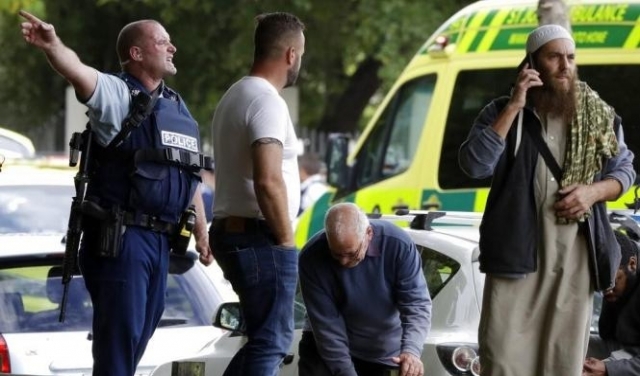 محاكمة أشخاص نيوزيلنديين نشروا فيديو مجزرة المسجدين