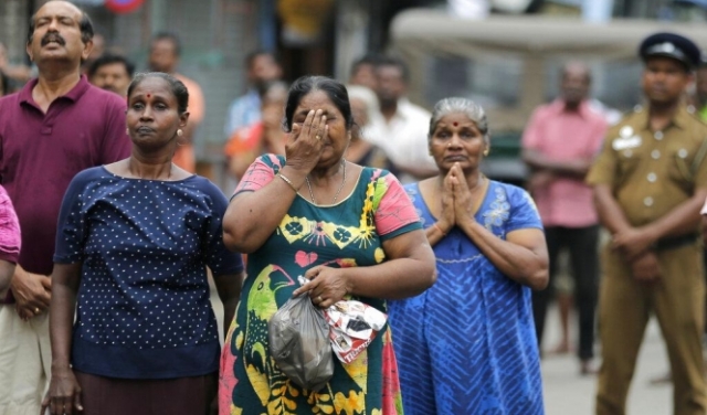 سريلانكا: حظرُ تغطية الوجه بالأماكن العامة بسبب 