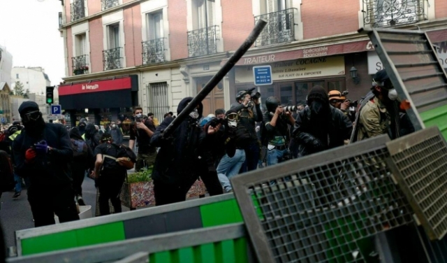 مظاهرات عيد العمال: الشرطة الفرنسية تقمع المحتجين على سياسات ماكرون