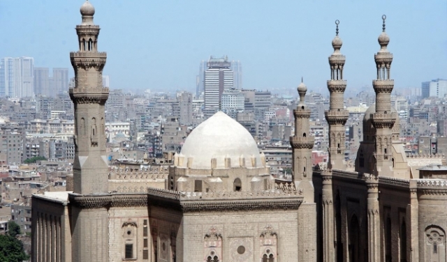 مصر: الدين العام يرتفع 15.2% وقروض بالمليارات 