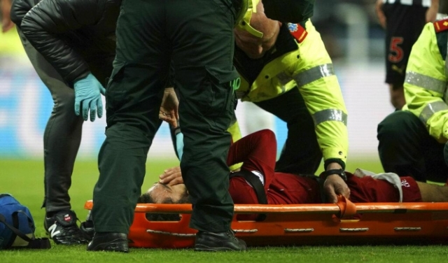 مدرب ليفربول يعلق على حالة صلاح بعد إصابته